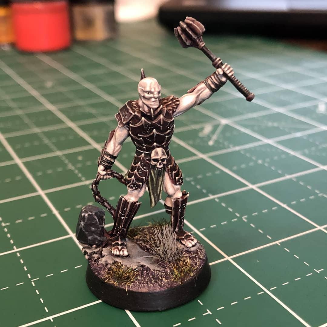 Aznarg the Desecrator Orc Chieftain of the Iron Fang Clan 28mm miniatures dnd fantasy miniatures for painting wargaming miniatures tabletop